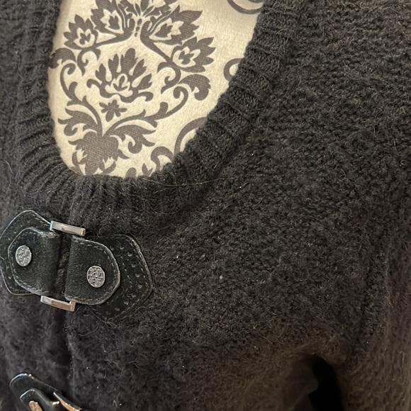Tory Burch black sweater - Picture 3 of 5